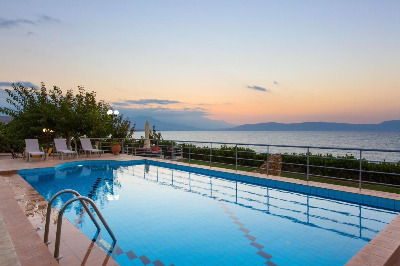 Beachfront Family Villa Katerina With Private Pool, Playground, Bbq & Amazing Sea Views! Petres  Exterior foto